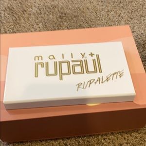 Mally and Rupaul eyeshadow palette